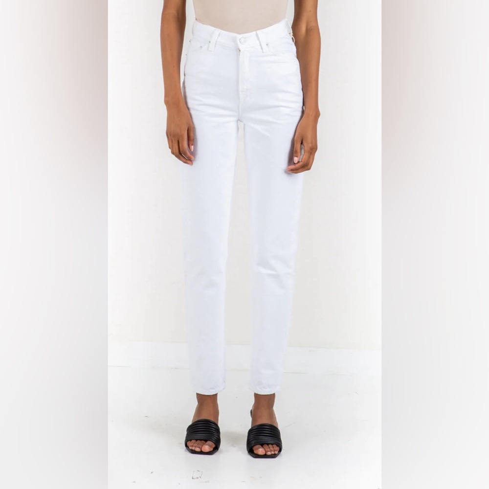MOTHER SNACKS Twizzy Skimp Jean New